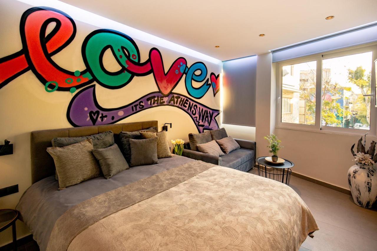 Triple A - Graffiti Homage In Psirri Square - Free Parking! Apartamento Atenas Exterior foto